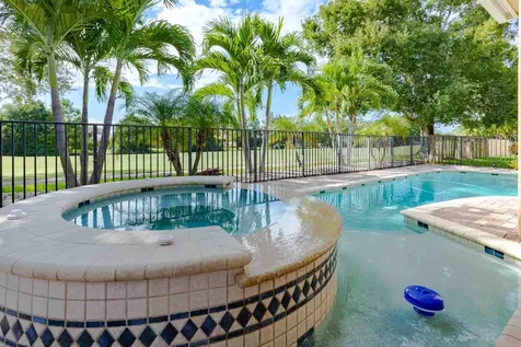 814 Sw Palm Cove Drive Palm City FL 34990