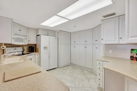 2700 N Highway A1a Fort Pierce FL 34949