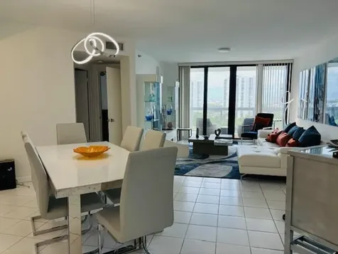 20185 E Country Club Drive Aventura FL 33180