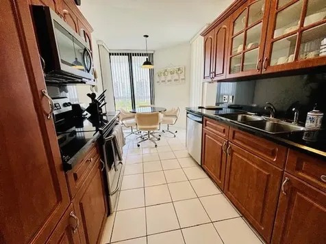 20185 E Country Club Drive Aventura FL 33180