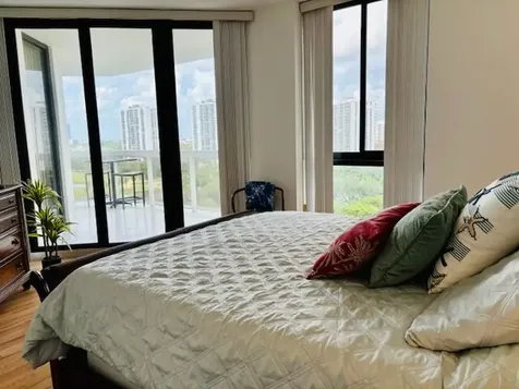 20185 E Country Club Drive Aventura FL 33180