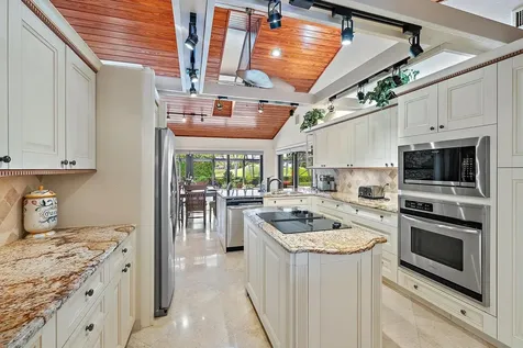 16 Thurston Drive Palm Beach Gardens FL 33418