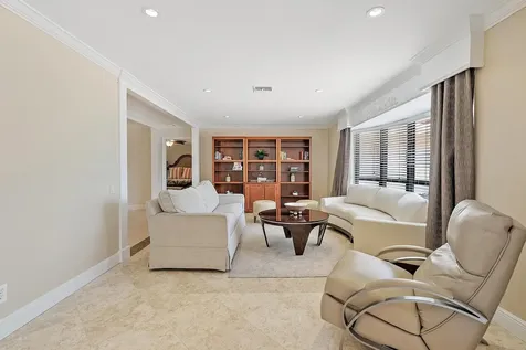 16 Thurston Drive Palm Beach Gardens FL 33418