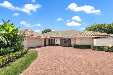 16 Thurston Drive Palm Beach Gardens FL 33418