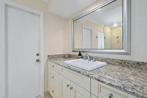16 Thurston Drive Palm Beach Gardens FL 33418
