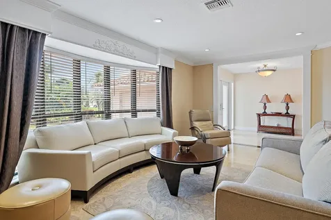 16 Thurston Drive Palm Beach Gardens FL 33418