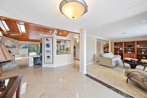 16 Thurston Drive Palm Beach Gardens FL 33418