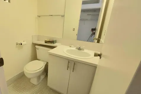2069 Yarmouth D Boca Raton FL 33434