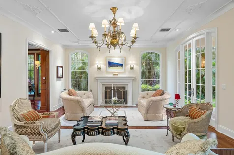 242 Wells Road Palm Beach FL 33480