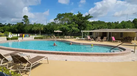 159 Cambridge G West Palm Beach FL 33417