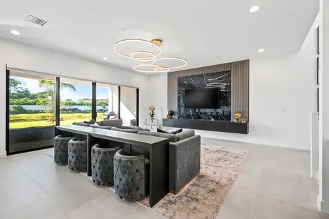 8258 Essex Country Club Drive Boca Raton FL 33434