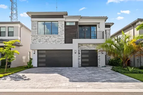 8258 Essex Country Club Drive Boca Raton FL 33434