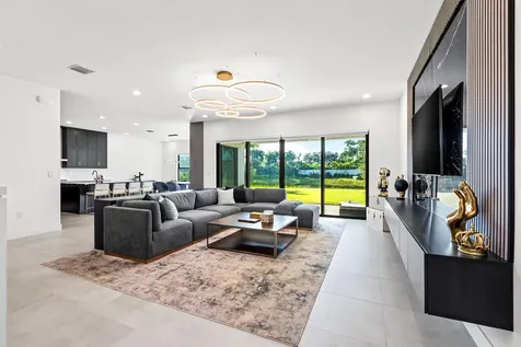 8258 Essex Country Club Drive Boca Raton FL 33434