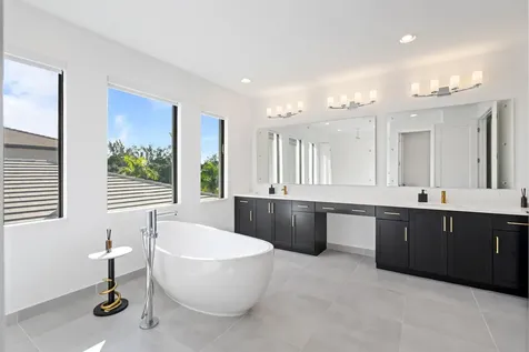 8258 Essex Country Club Drive Boca Raton FL 33434