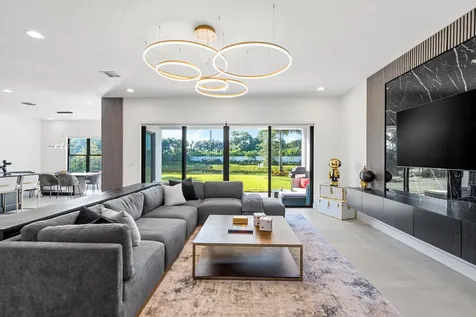 8258 Essex Country Club Drive Boca Raton FL 33434