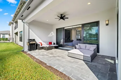 8258 Essex Country Club Drive Boca Raton FL 33434