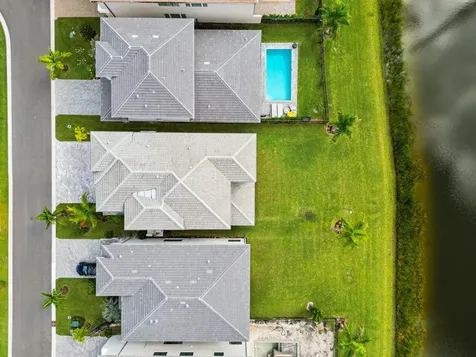 8258 Essex Country Club Drive Boca Raton FL 33434