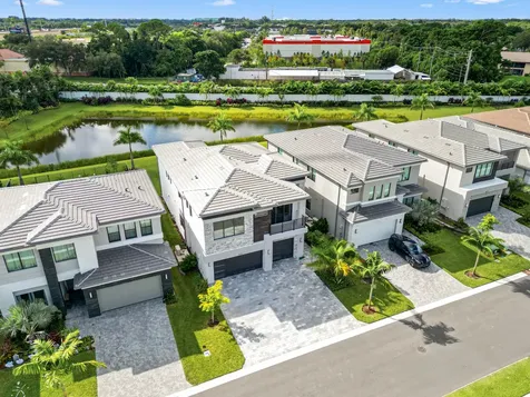 8258 Essex Country Club Drive Boca Raton FL 33434