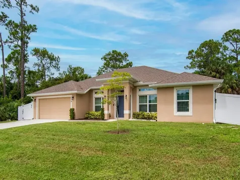 734 Doctor Avenue Sebastian FL 32958