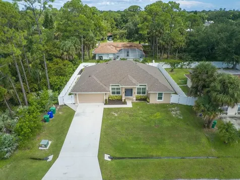 734 Doctor Avenue Sebastian FL 32958