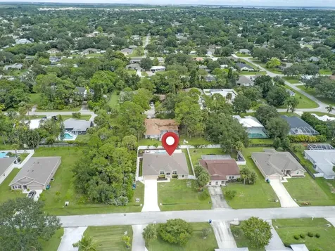 734 Doctor Avenue Sebastian FL 32958