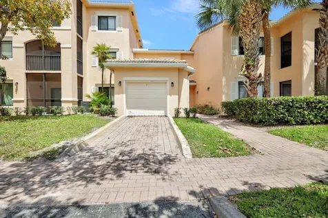 2807 Veronia Drive Palm Beach Gardens FL 33410