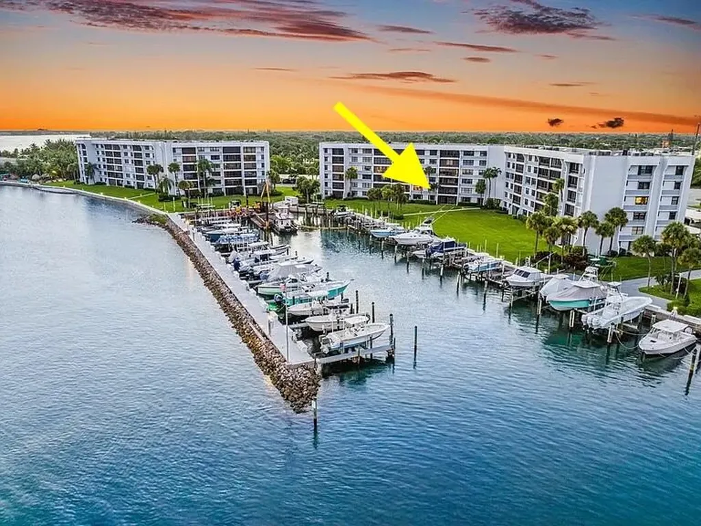1648 Jupiter Cove Drive Jupiter FL 33469