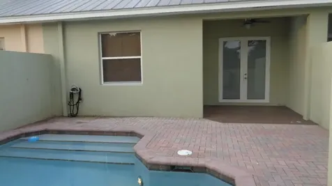 1825 Bridgepointe Circle Vero Beach FL 32967