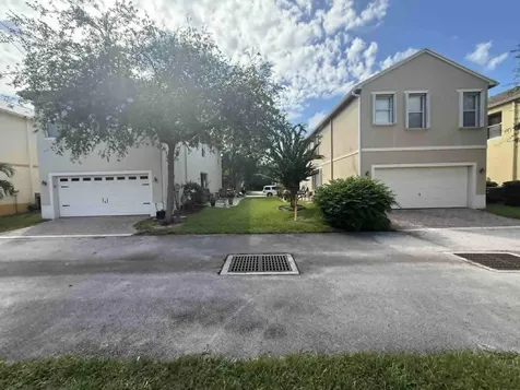 2527 SE Ruskin Drive Port Saint Lucie FL 34952