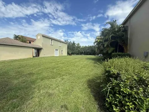 2527 SE Ruskin Drive Port Saint Lucie FL 34952