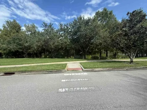 2527 SE Ruskin Drive Port Saint Lucie FL 34952