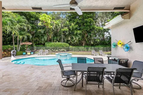 10612 Whitewind Circle Boynton Beach FL 33473