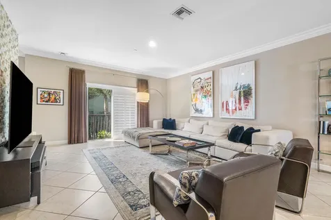 34 NW 7th Street Boca Raton FL 33432