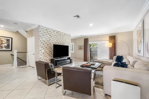 34 NW 7th Street Boca Raton FL 33432