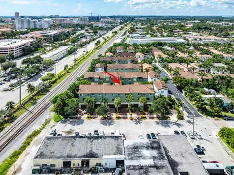 34 NW 7th Street Boca Raton FL 33432