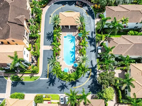 34 NW 7th Street Boca Raton FL 33432