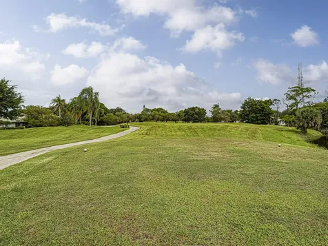 2960 Sw Westlake Circle Palm City FL 34990