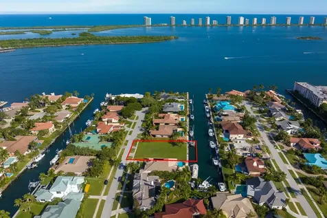 130 Bowsprit Drive North Palm Beach FL 33408