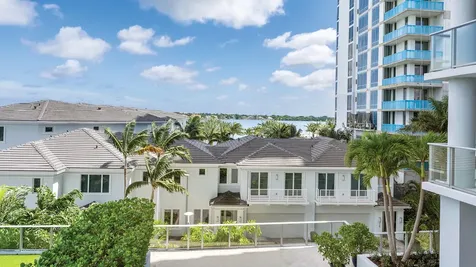 1 Water Club Way North Palm Beach FL 33408