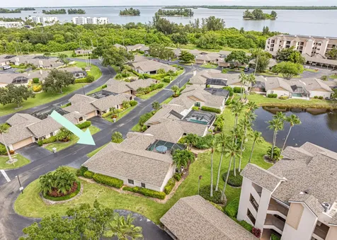 6235 Mirror Lake Manor Sebastian FL 32958