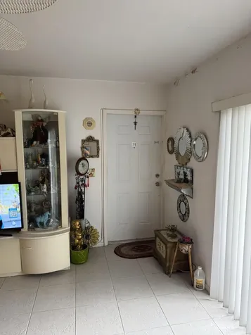 90 South Boulevard Boynton Beach FL 33435