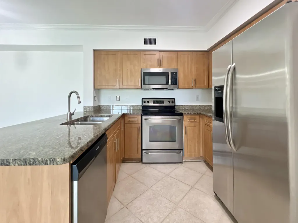 6450 Emerald Dunes Drive West Palm Beach FL 33411