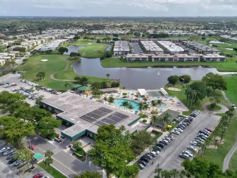 632 Brittany N Delray Beach FL 33446