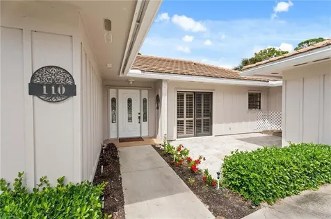 110 Prestwick Circle Vero Beach FL 32967