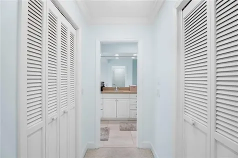 110 Prestwick Circle Vero Beach FL 32967