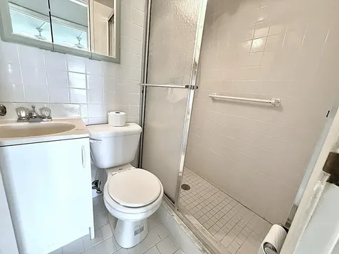 2002 Ellsemere A Deerfield Beach FL 33442