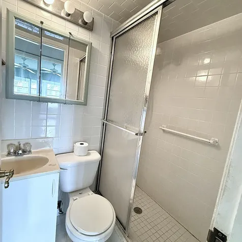 2002 Ellsemere A Deerfield Beach FL 33442