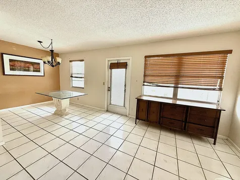 2002 Ellsemere A Deerfield Beach FL 33442
