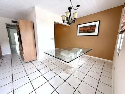 2002 Ellsemere A Deerfield Beach FL 33442