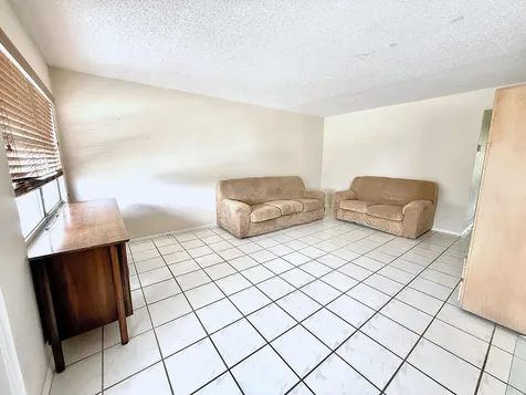 2002 Ellsemere A Deerfield Beach FL 33442